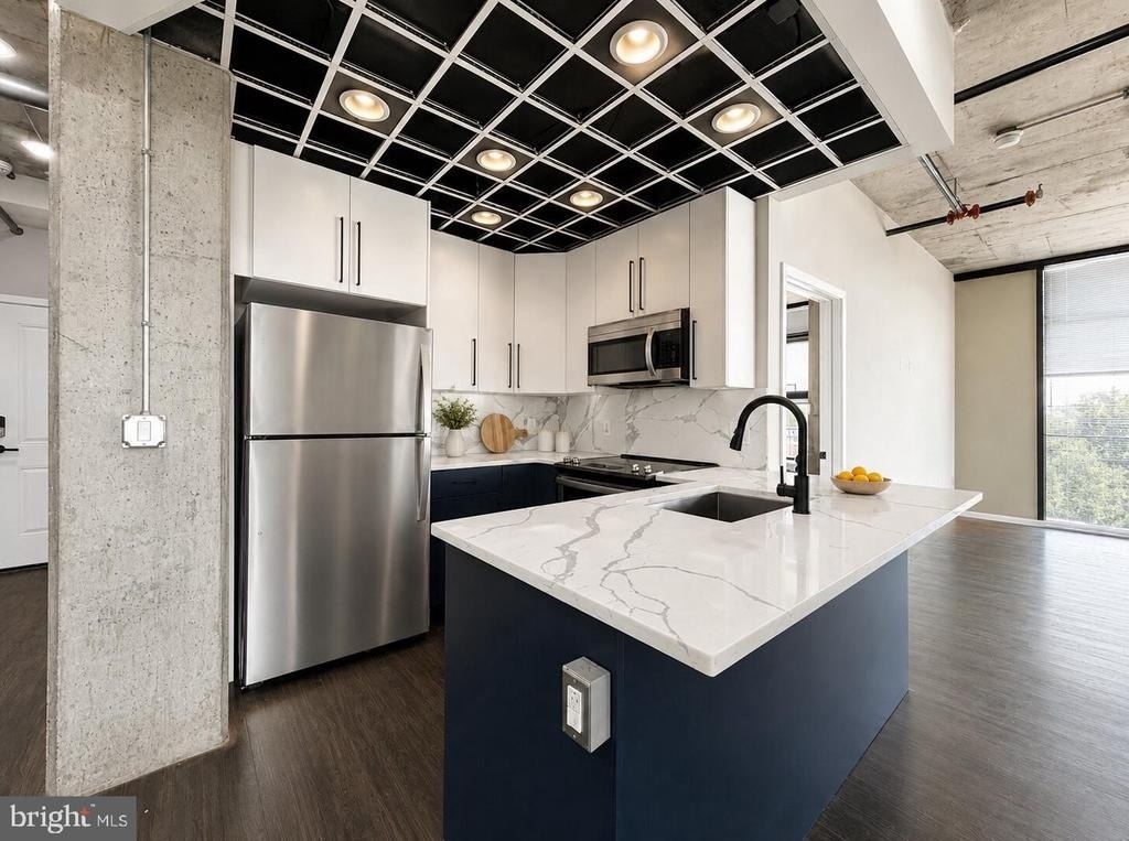 3460 J Street - Photo 3