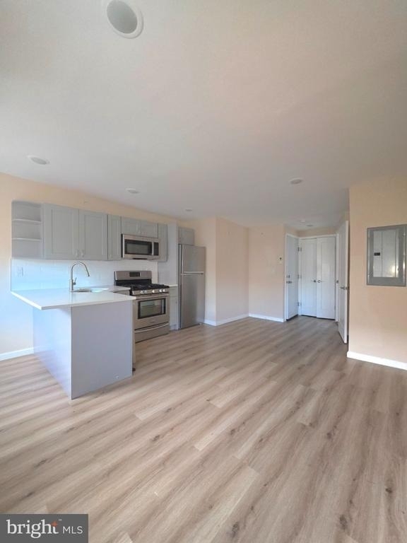 510 W Norris Street - Photo 2