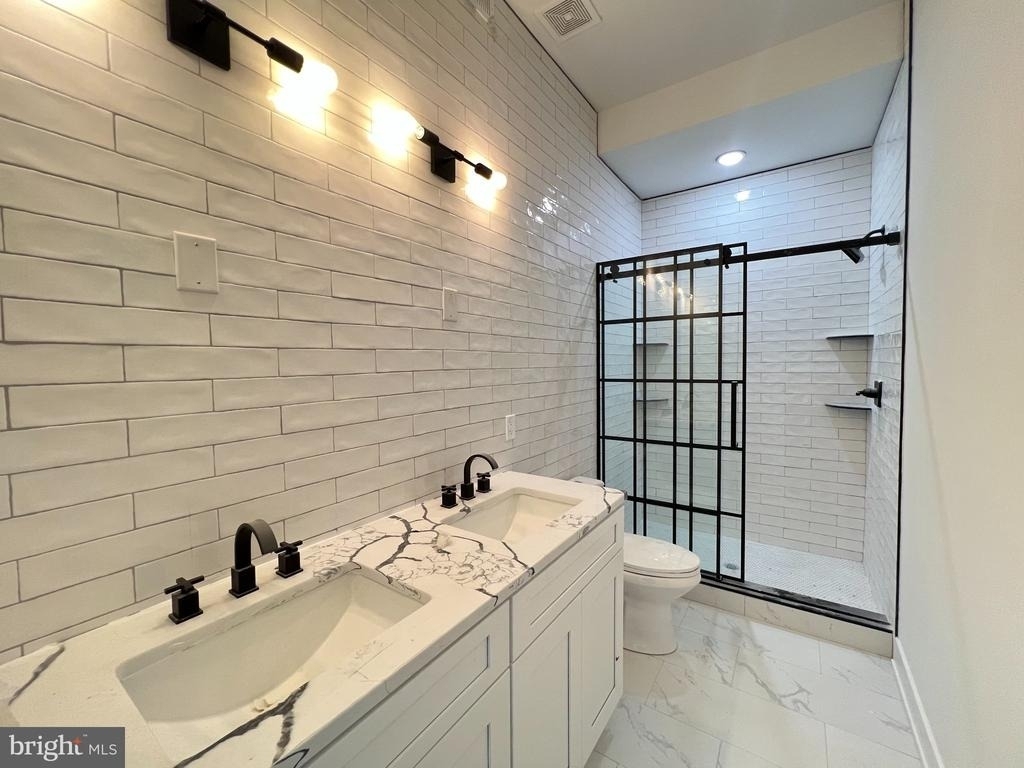 2550 N Hope Street - Photo 9