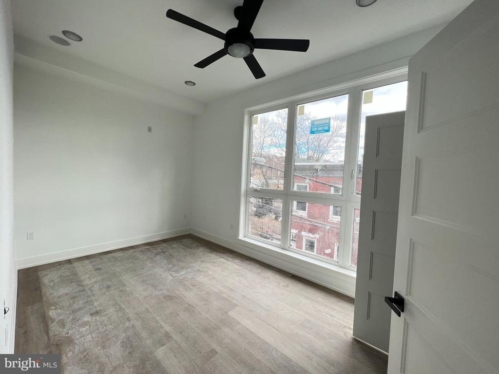2550 N Hope Street - Photo 8