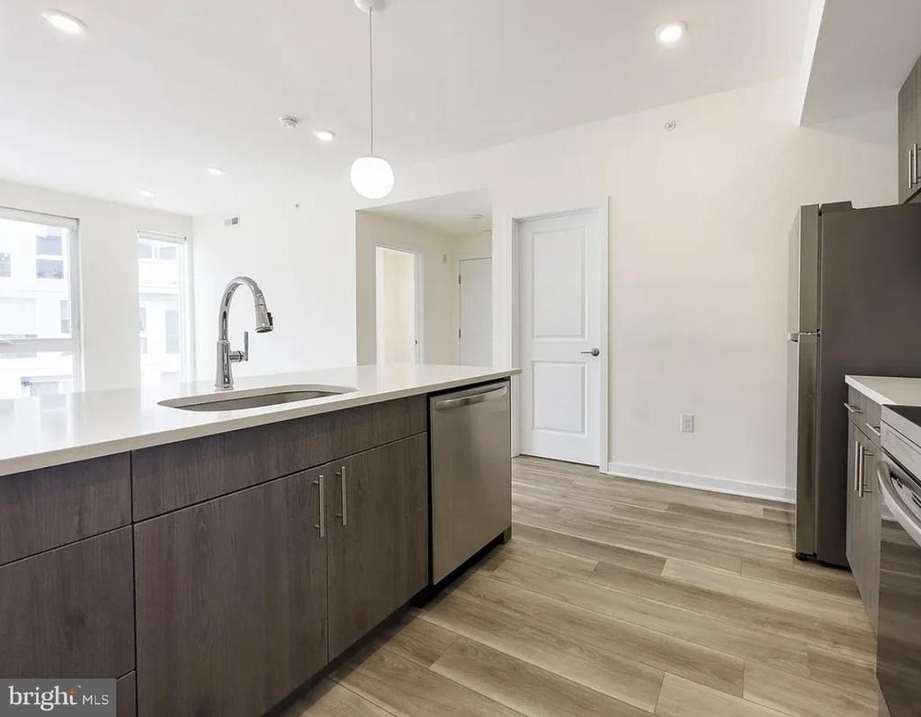 1660 Germantown Avenue - Photo 15
