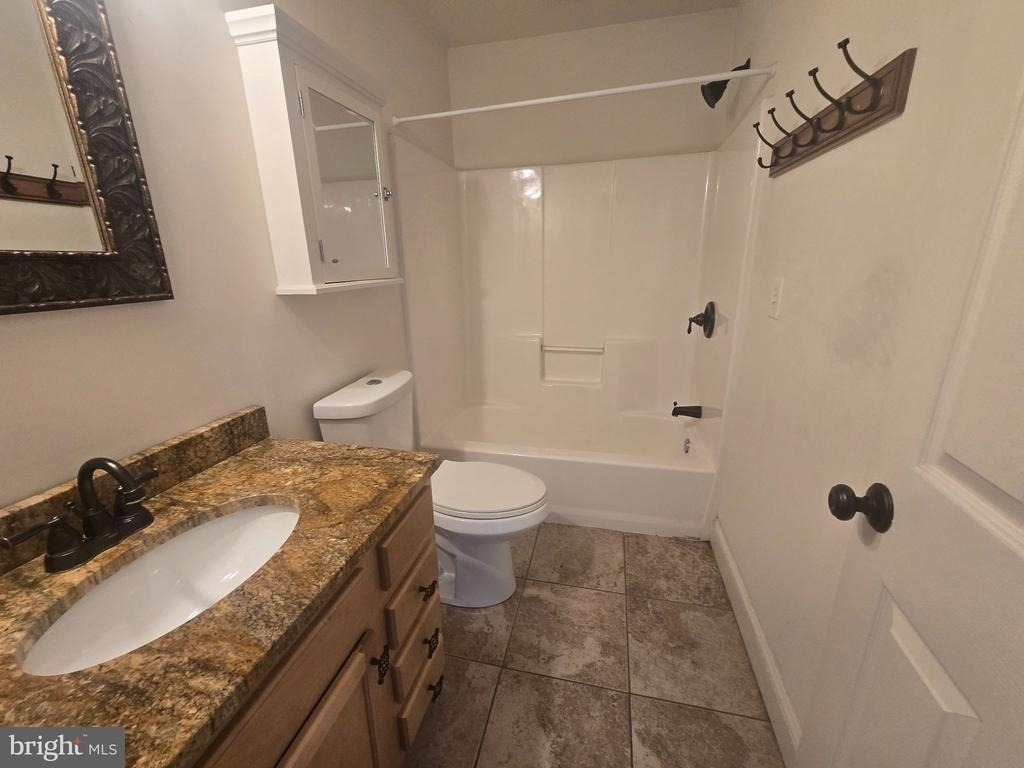 2025 N 18th Street - Photo 3