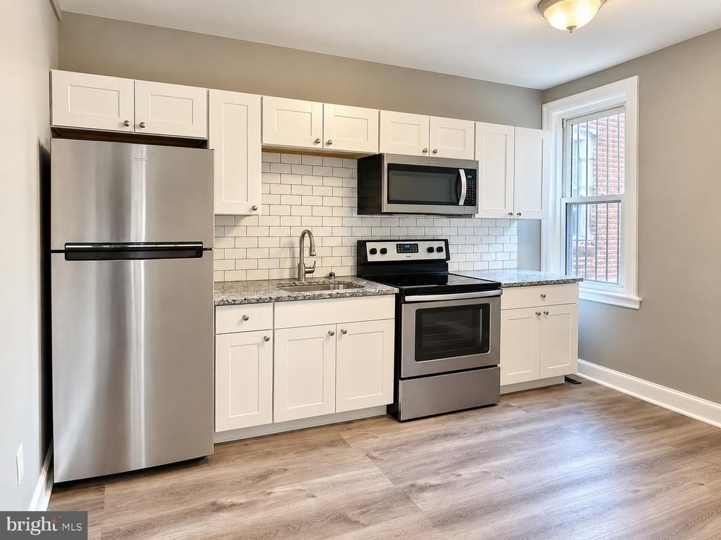 1603 W Chelten Avenue - Photo 3