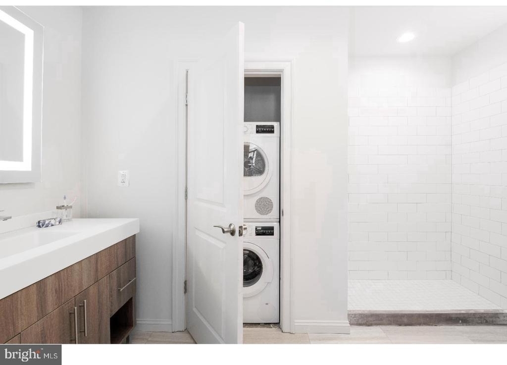 218 Arch Street - Photo 25