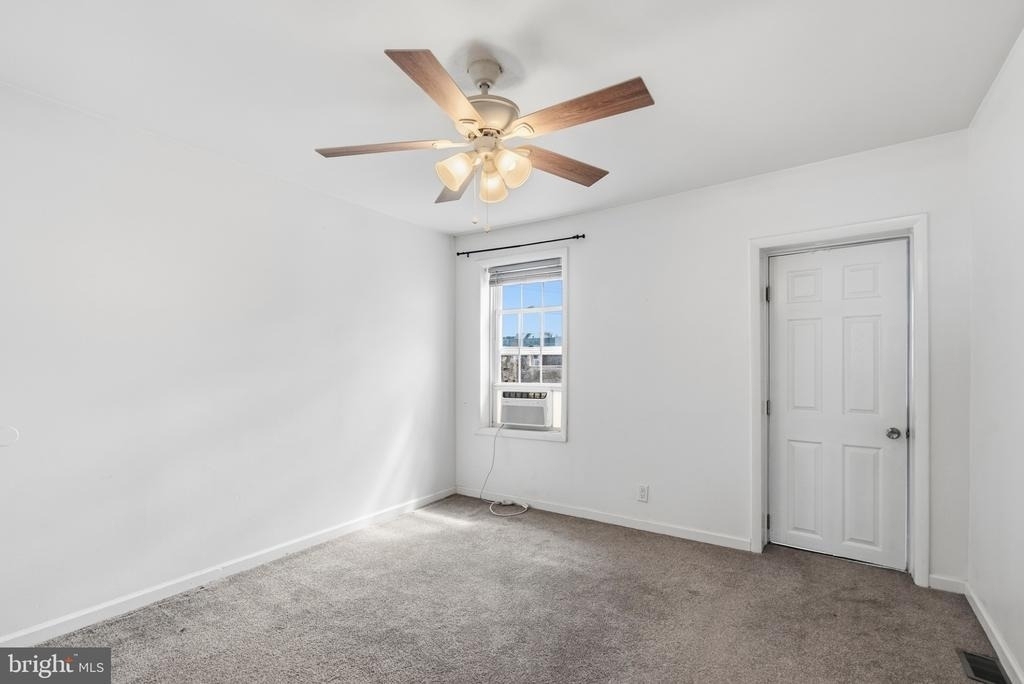 2625 Coral Street - Photo 11