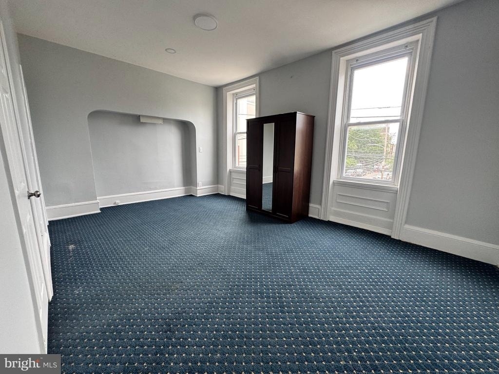 1617 W Oxford Street - Photo 6