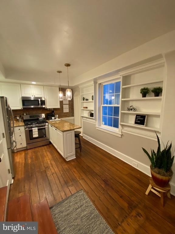 429 E Flora Street - Photo 2
