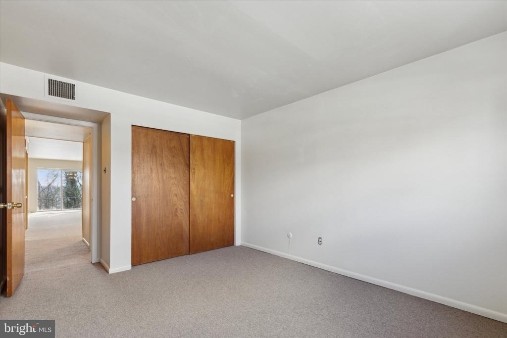 320 Hermit Street - Photo 16