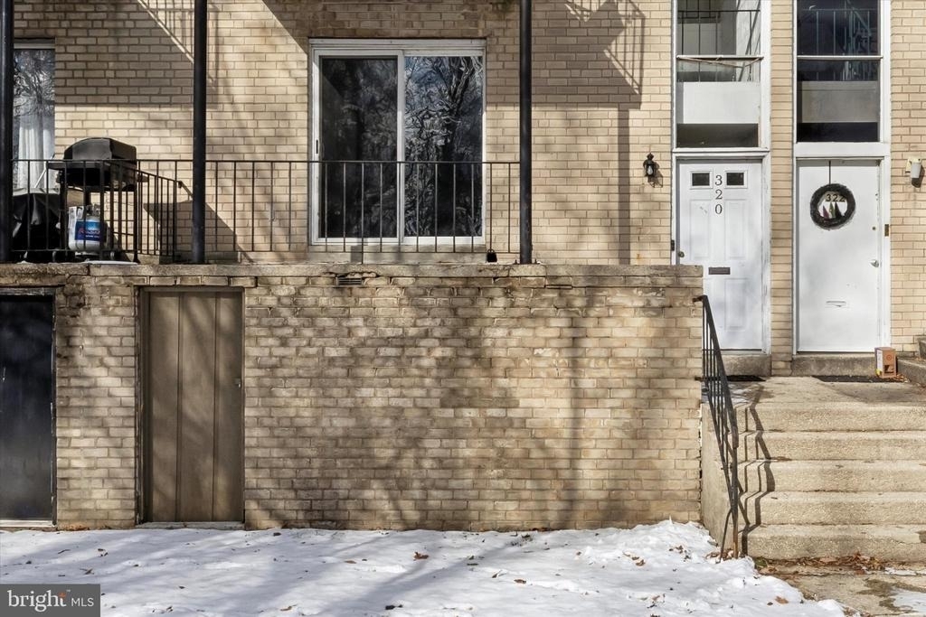 320 Hermit Street - Photo 24