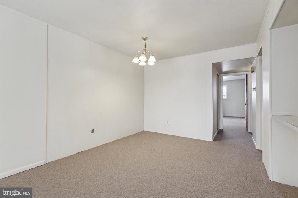 320 Hermit Street - Photo 8