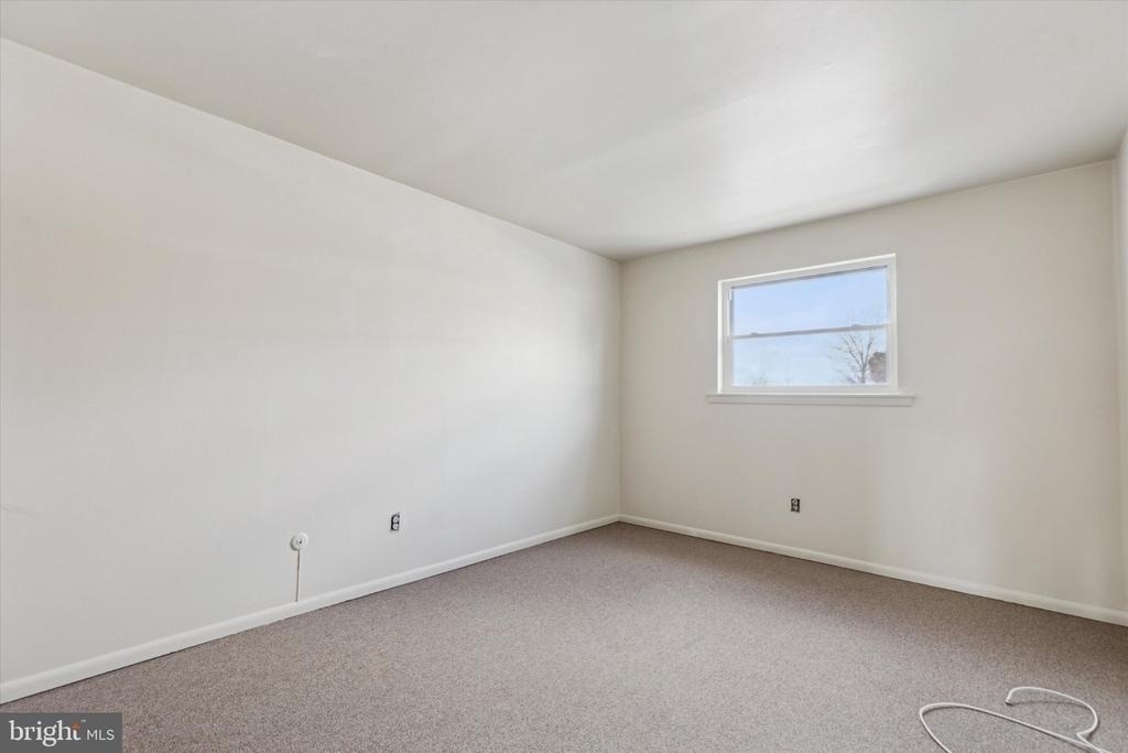 320 Hermit Street - Photo 12