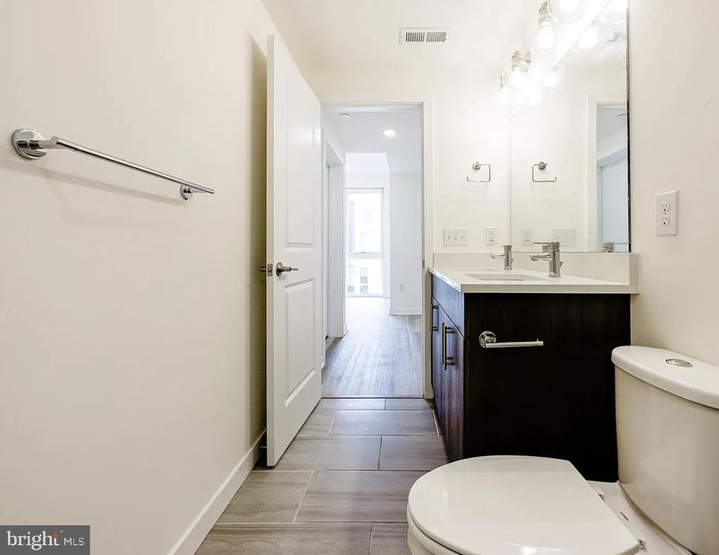 1660 Germantown Avenue - Photo 1