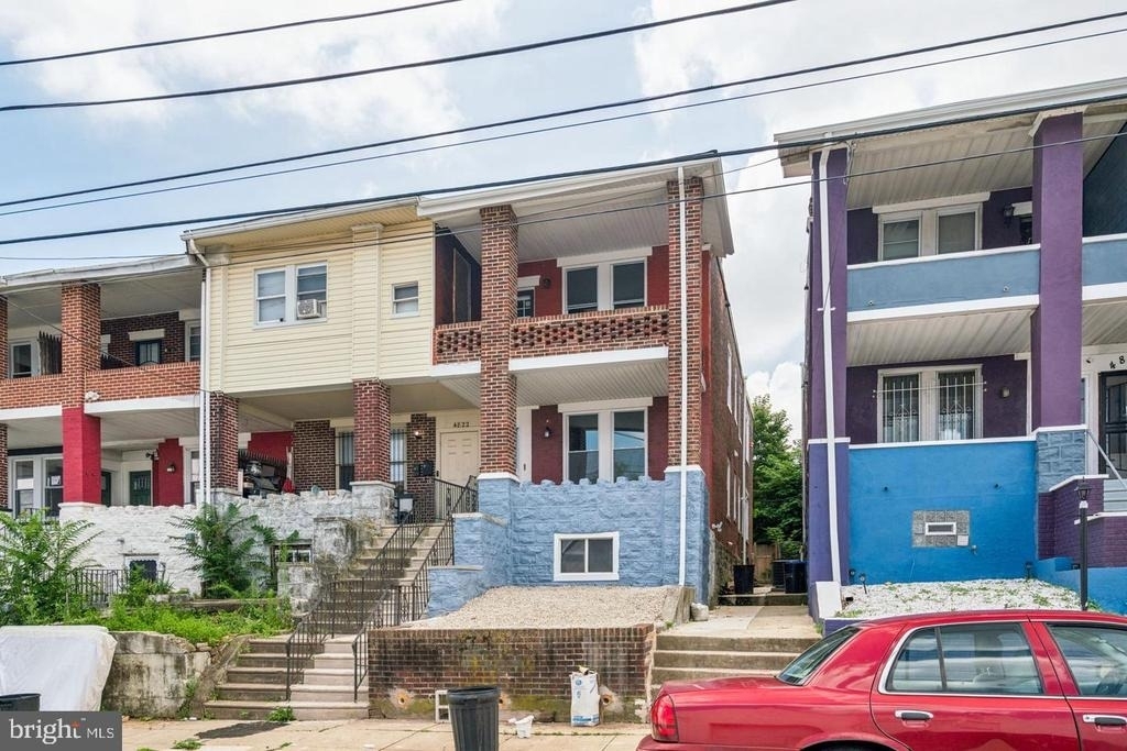 4824 Sansom Street - Photo 2