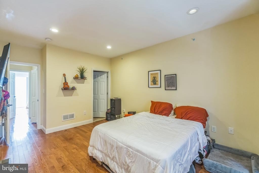 1614 Cambridge Street - Photo 6