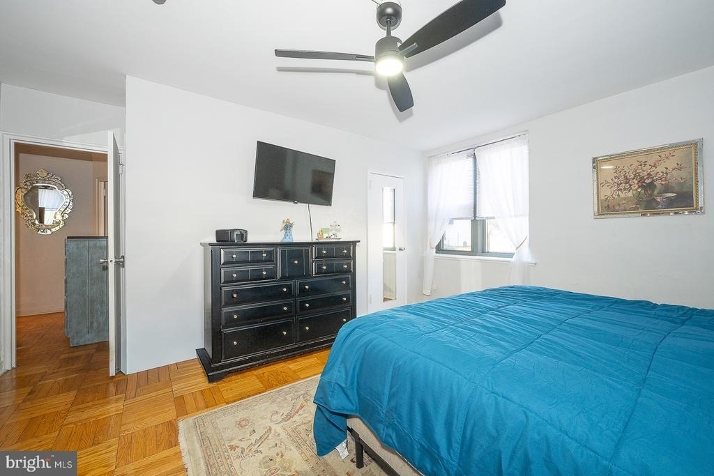 2601 Pennsylvania Avenue - Photo 9