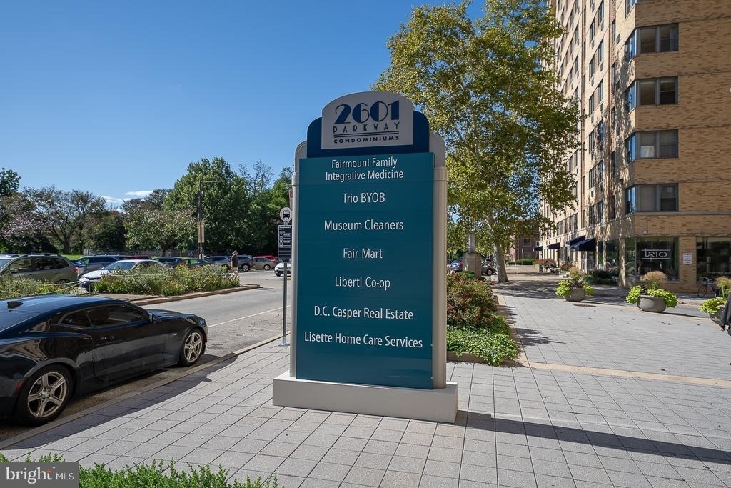 2601 Pennsylvania Avenue - Photo 17