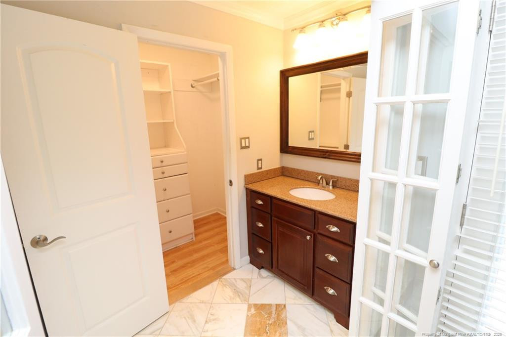 105 Cameron Court - Photo 18