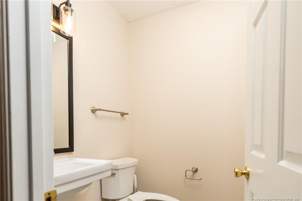 3356 Quarry Drive - Photo 8