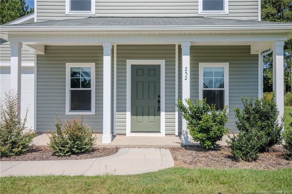 252 Penfield Way - Photo 1