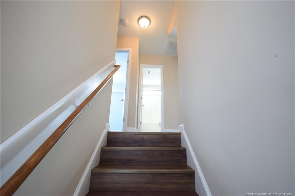 145 Harcourt Place - Photo 6