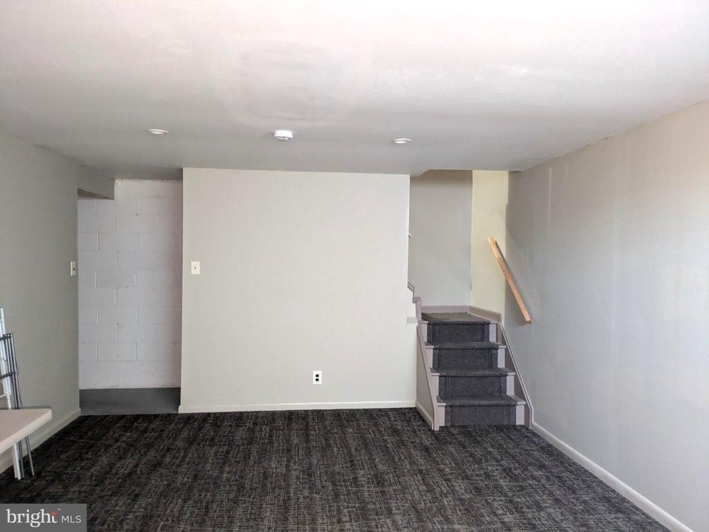 100 E Glenolden Avenue - Photo 9