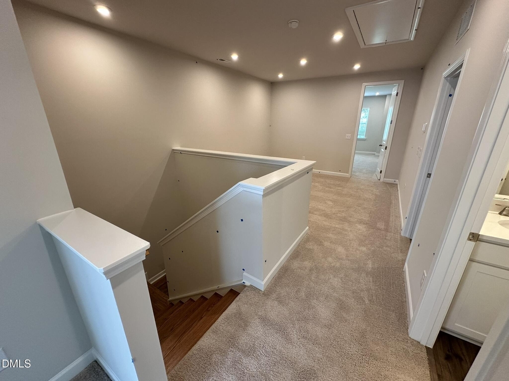 202 Solaire Alley - Photo 10