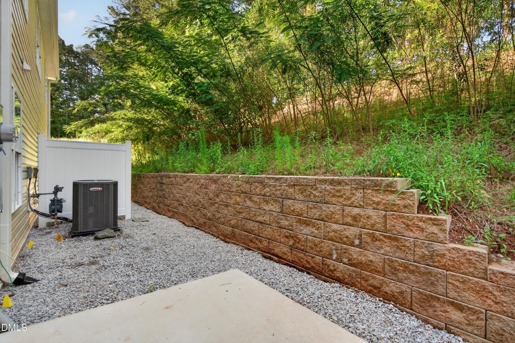 408 Meridian Crossing - Photo 12