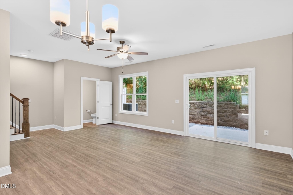 408 Meridian Crossing - Photo 2