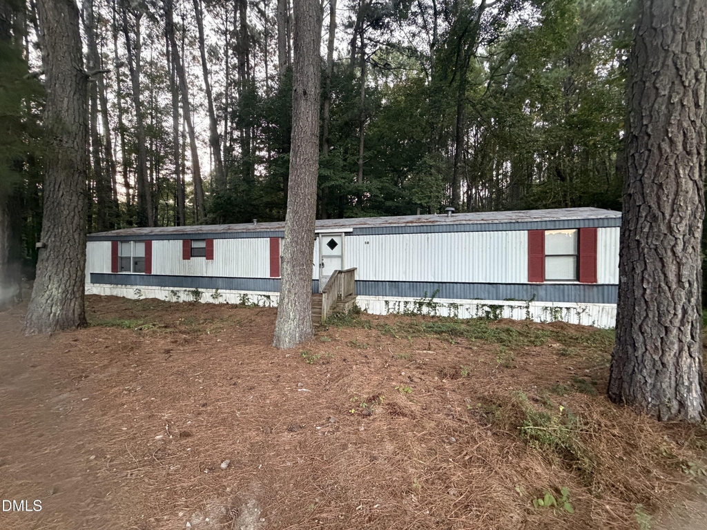 50 White Pines Mobile Home Park - Photo 1