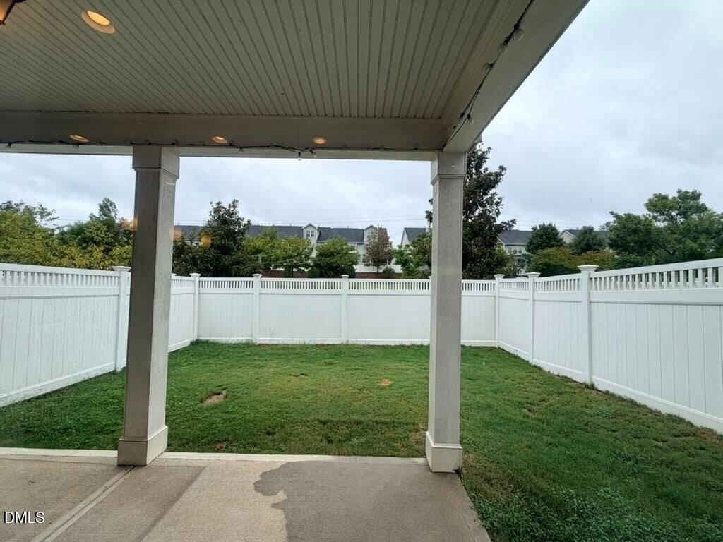 1244 Brown Velvet Lane - Photo 35