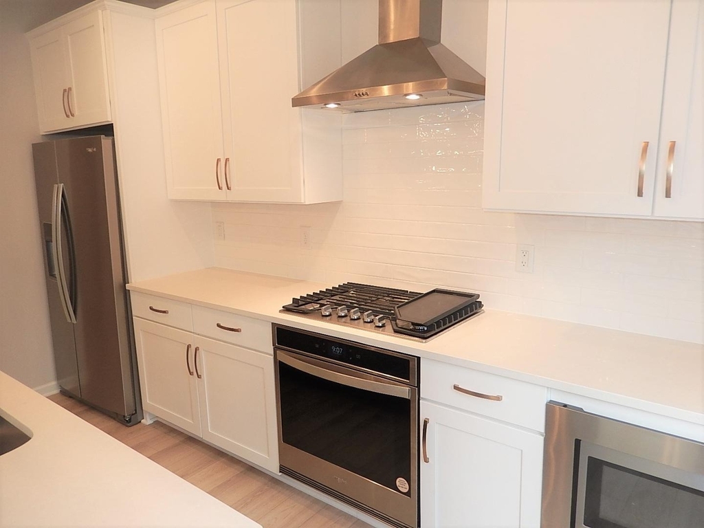 817 Oak Center Drive - Photo 9