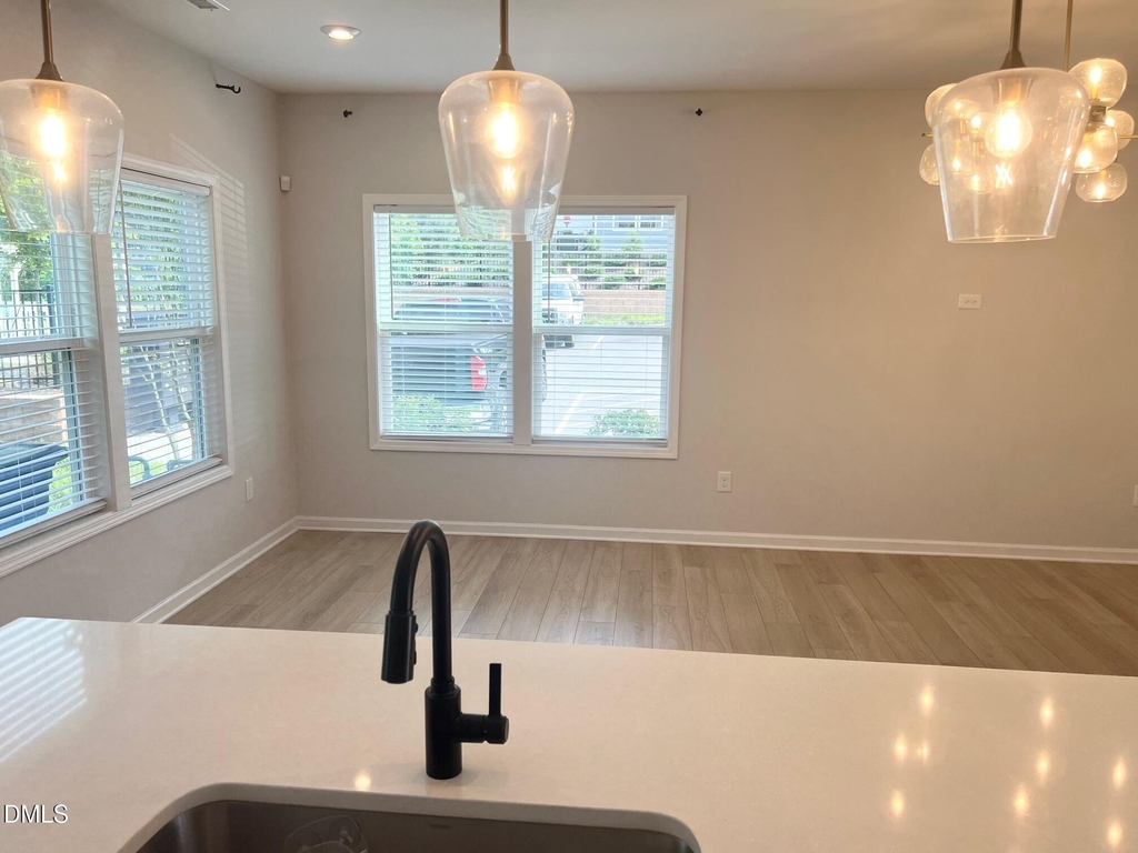 817 Oak Center Drive - Photo 6