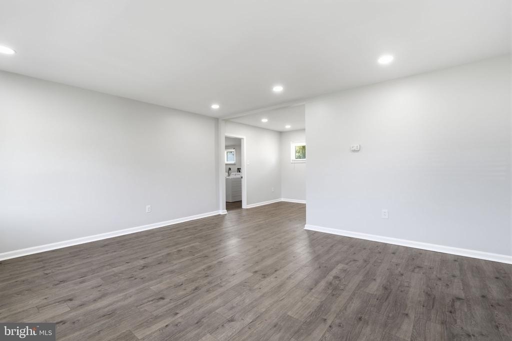 47 Mintleaf Road - Photo 3