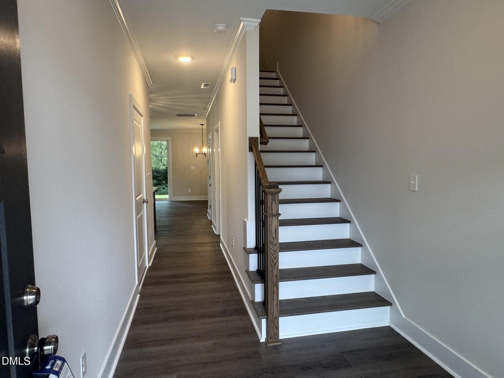 623 Marshskip Way - Photo 2