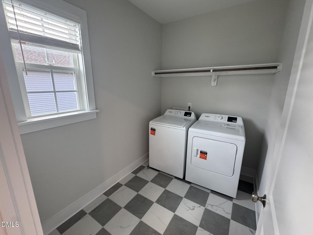 621 Marshskip Way - Photo 13