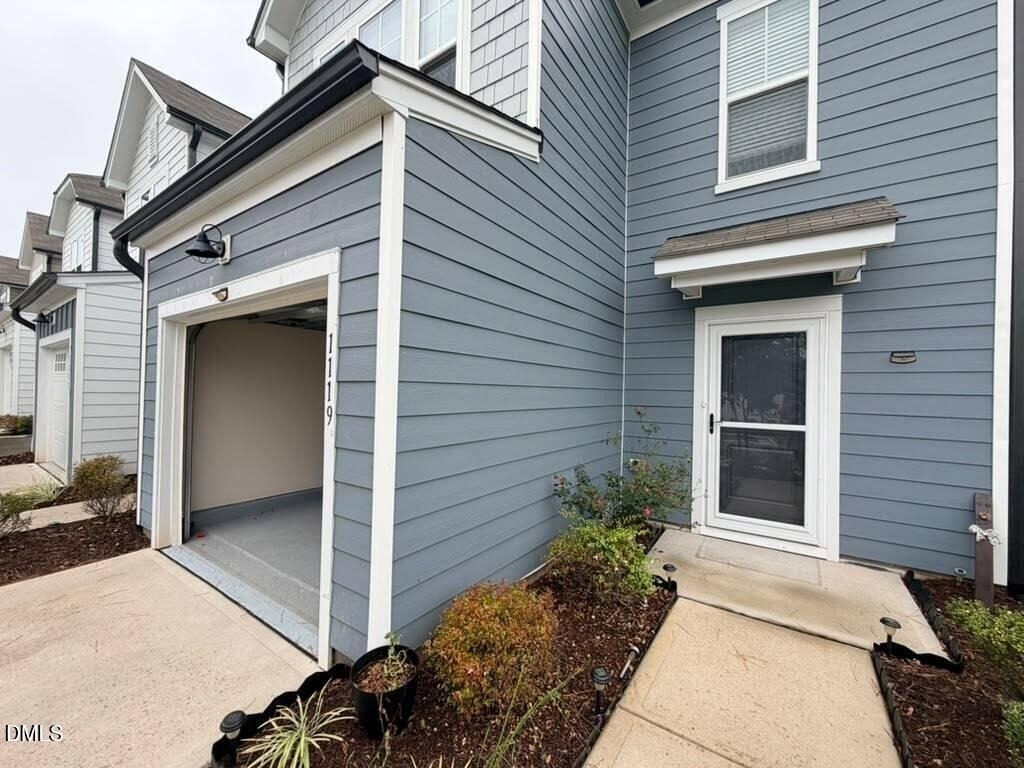 1119 Sycaten Street - Photo 2