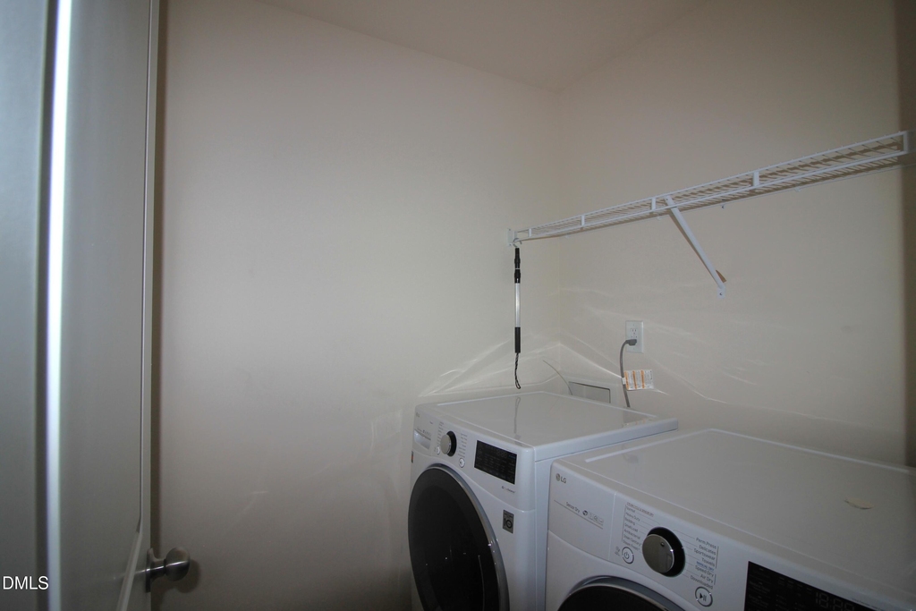 1504 Glacier Drive - Photo 18