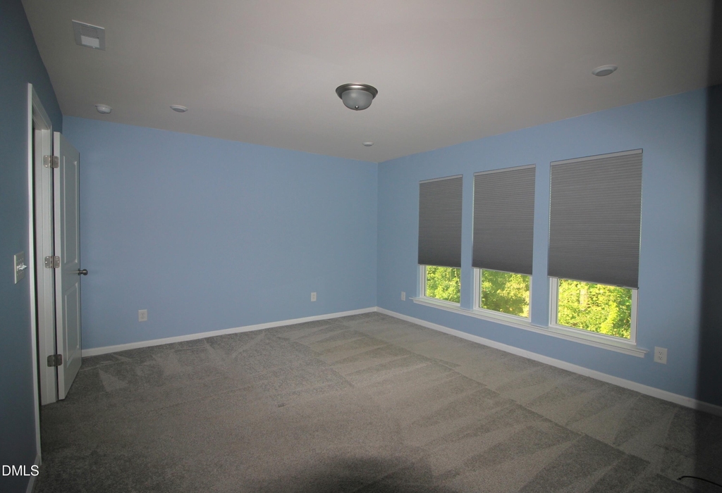 1504 Glacier Drive - Photo 9