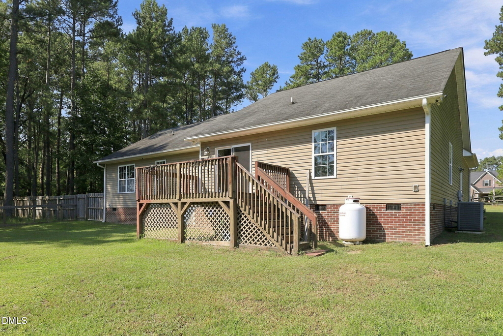 570 Buchanan Road - Photo 35
