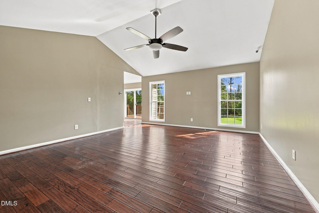 570 Buchanan Road - Photo 13