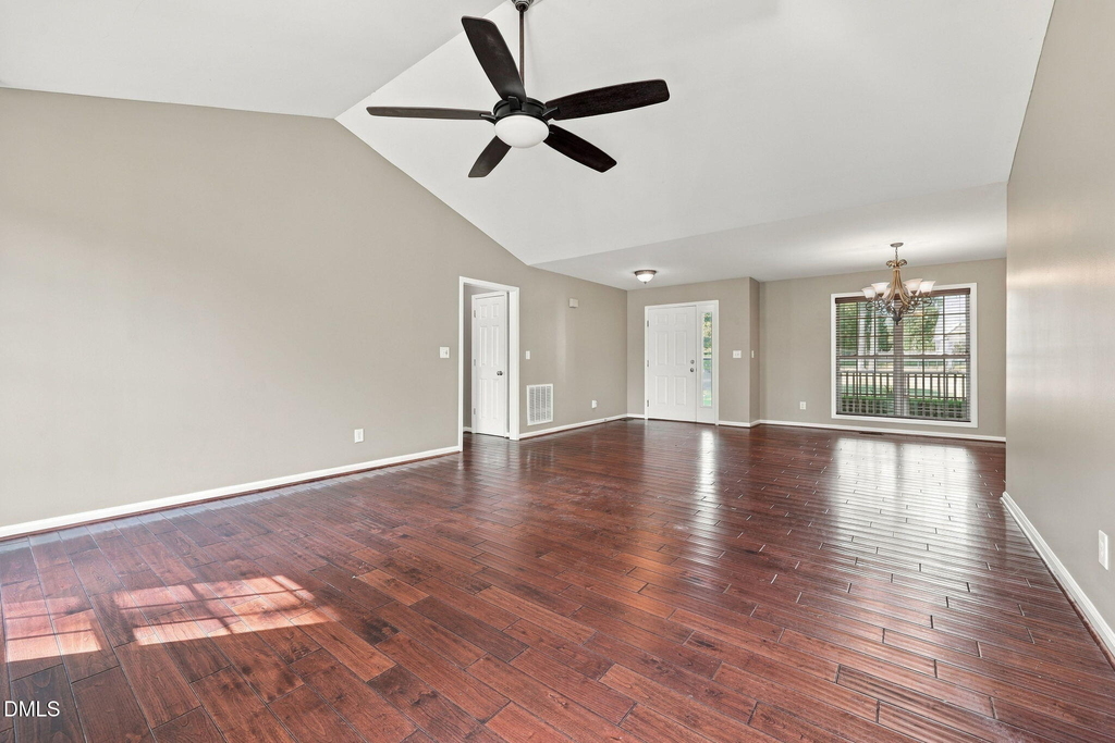 570 Buchanan Road - Photo 14