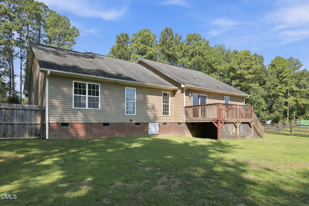 570 Buchanan Road - Photo 37