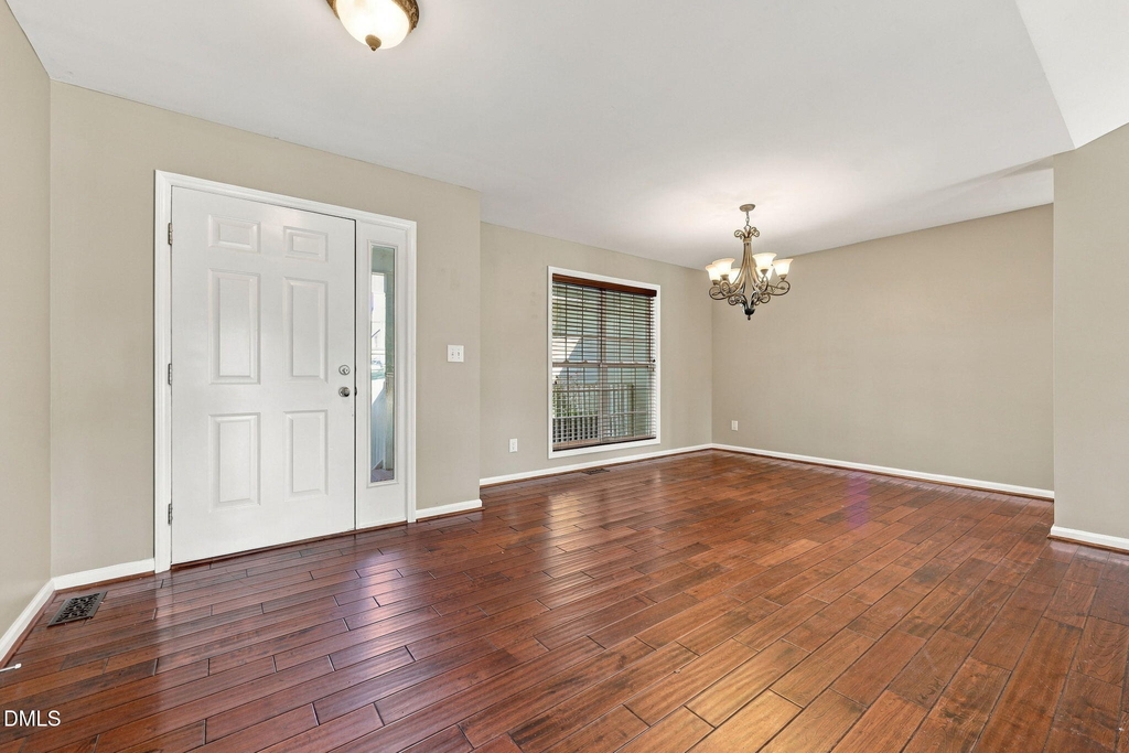 570 Buchanan Road - Photo 11