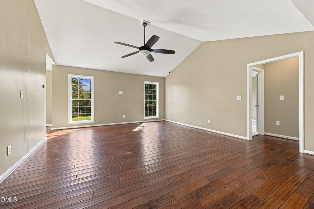 570 Buchanan Road - Photo 10