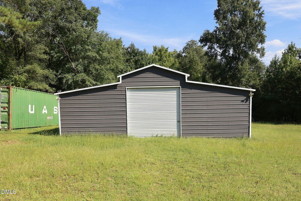 570 Buchanan Road - Photo 41