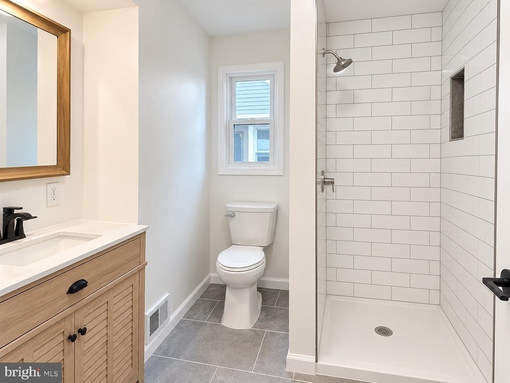 814a Hessian Avenue - Photo 6