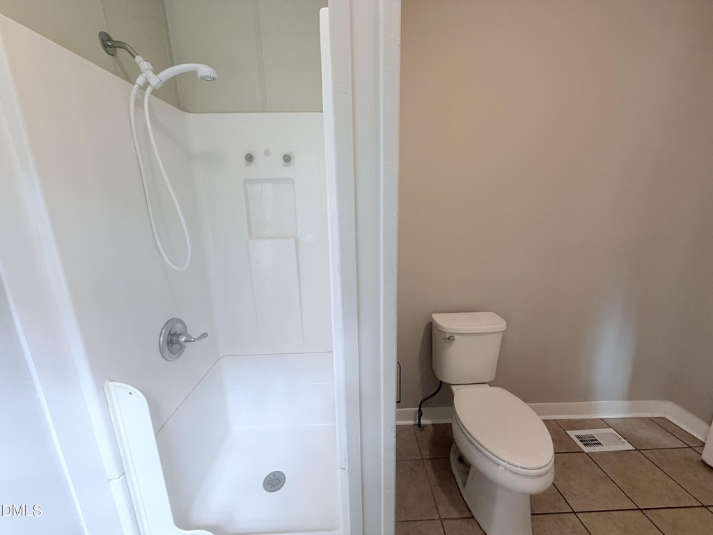 135 N West Street - Photo 3