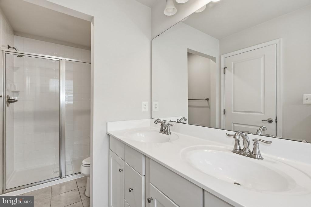 8206 Greenbelt Station Parkway - Photo 25