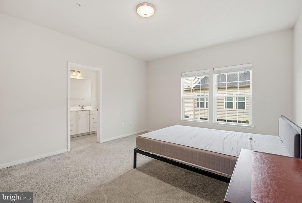 8206 Greenbelt Station Parkway - Photo 22