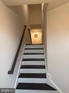 14916 Townshend Avenue - Photo 1